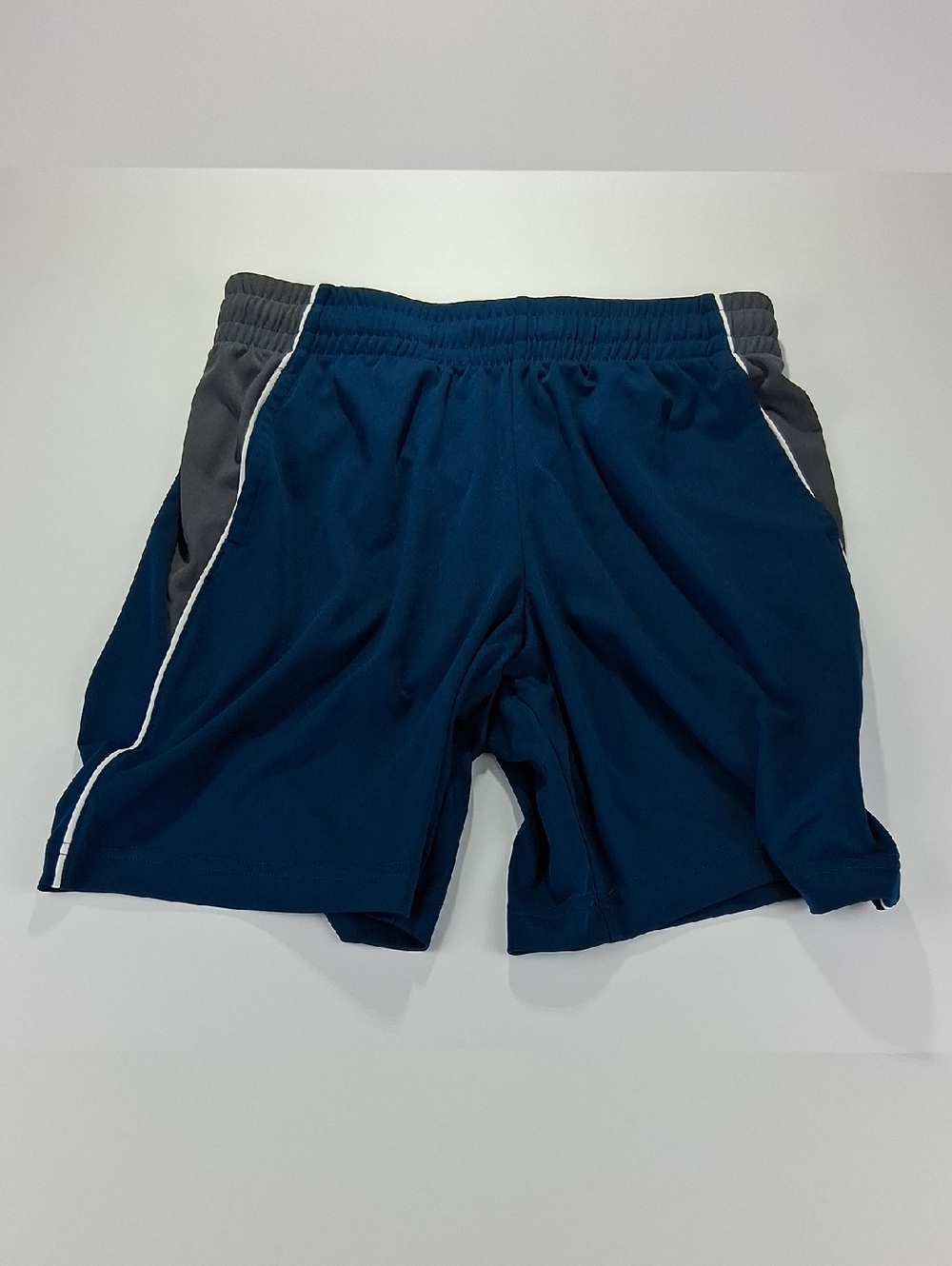 Boys Tek Gear Athletic Shorts Size Large (14/16) Dry Tek Navy with Pockets